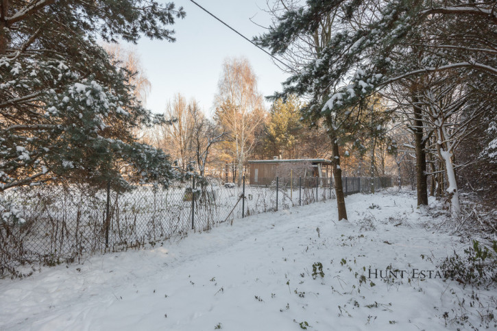 Działka Sprzedaż Książenice 35